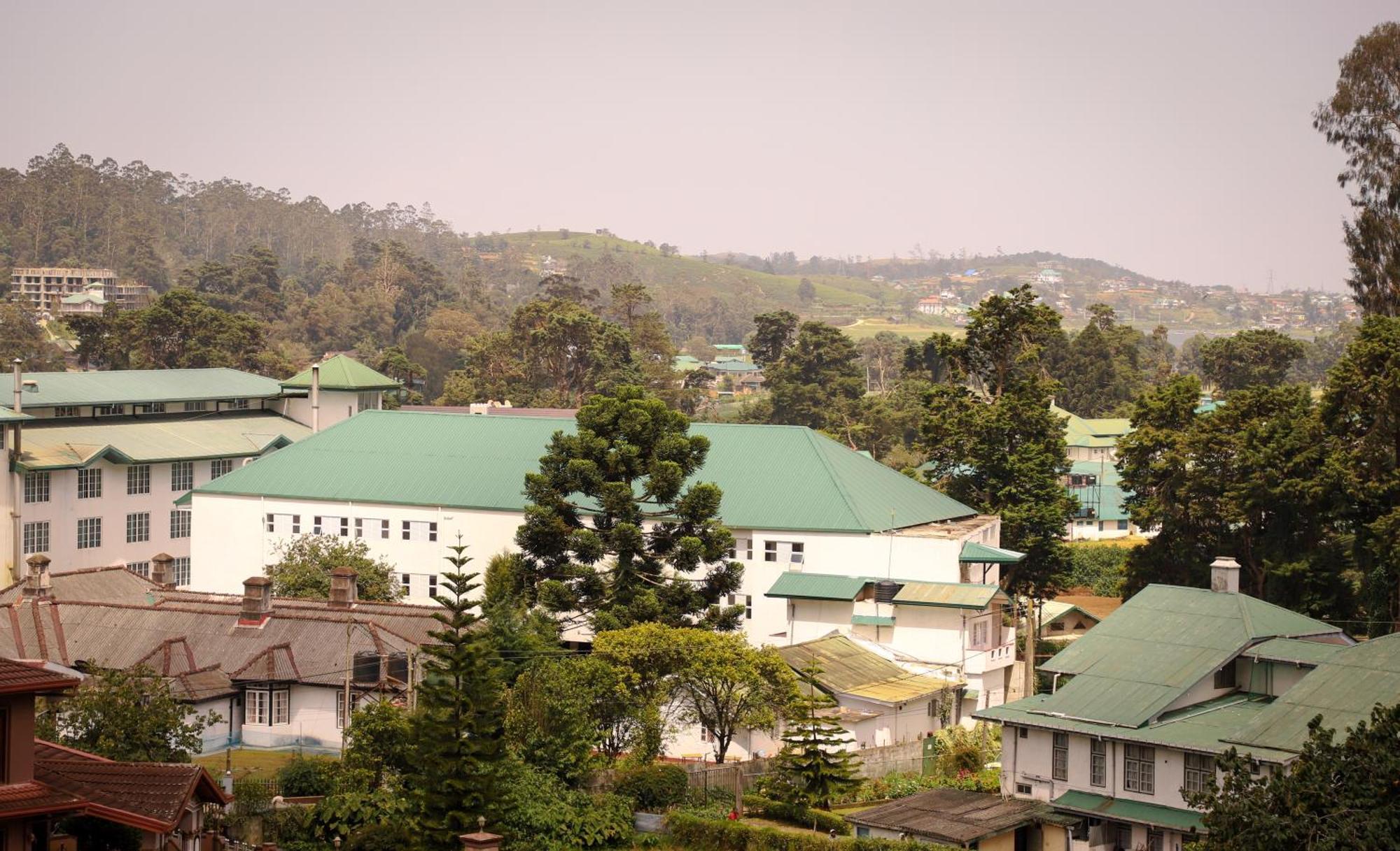 Oviya Guest Bed & Breakfast Nuwara Eliya Exterior photo