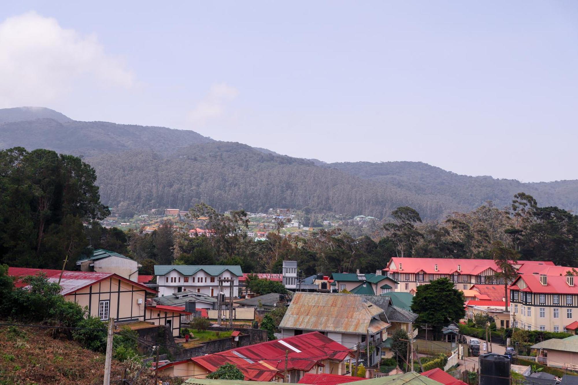 Oviya Guest Bed & Breakfast Nuwara Eliya Exterior photo